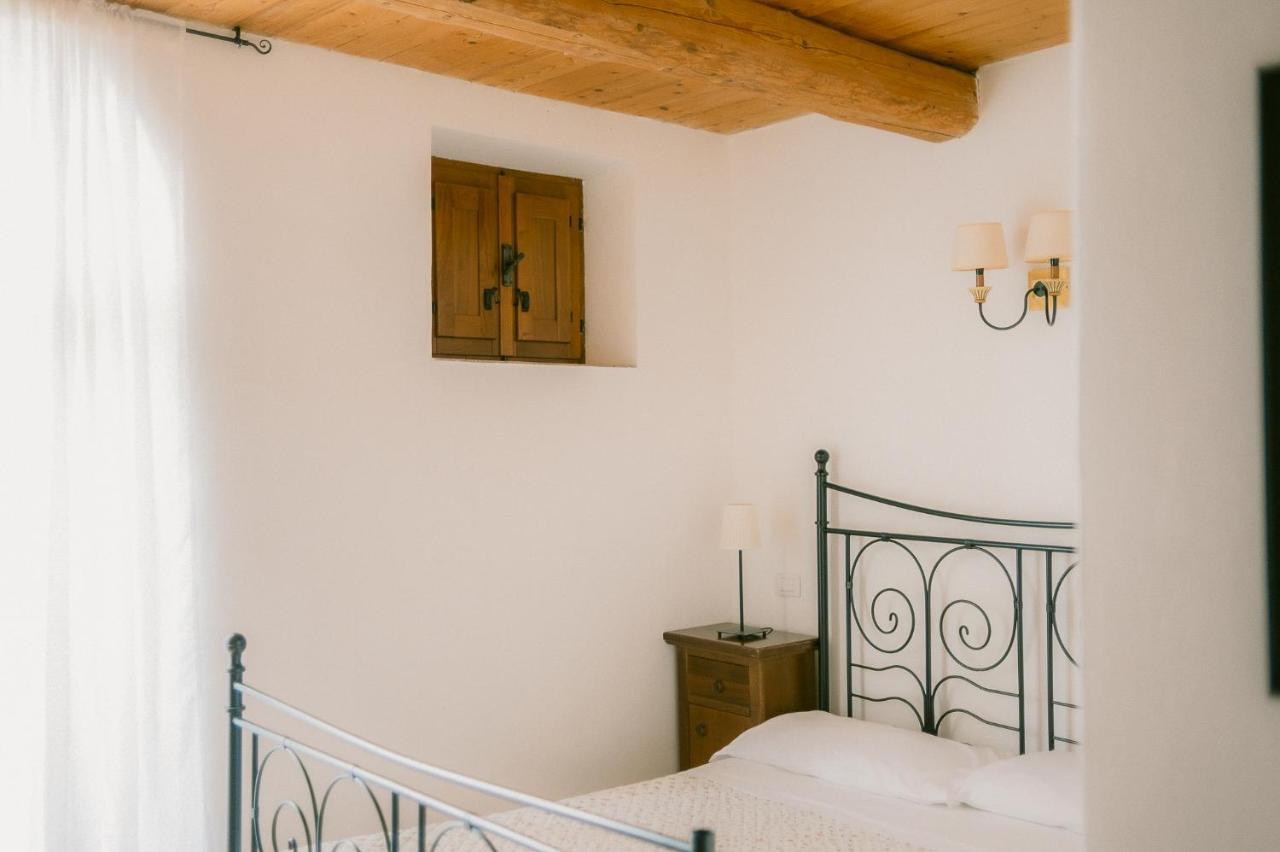 Tenuta Delle Rose - Country House Piane Bagian luar foto