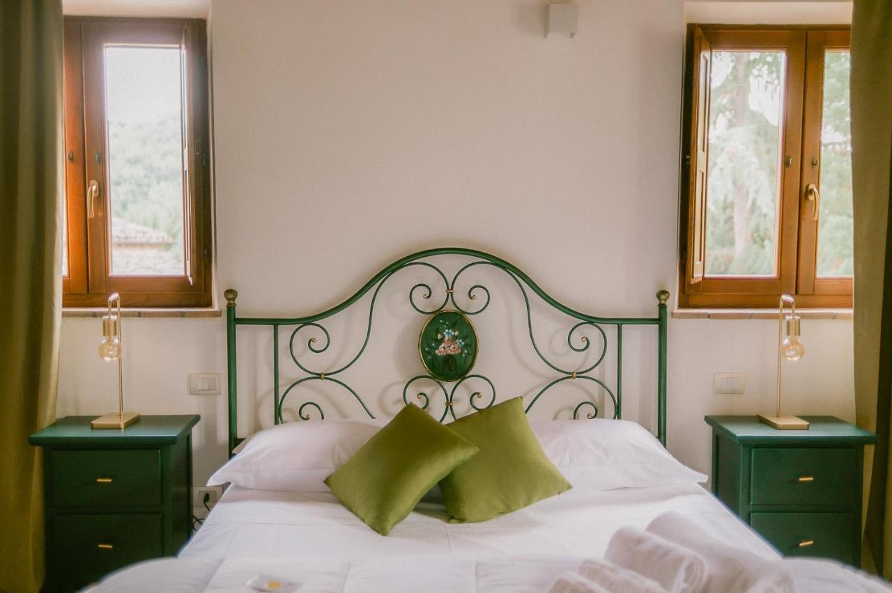 Tenuta Delle Rose - Country House Piane Bagian luar foto